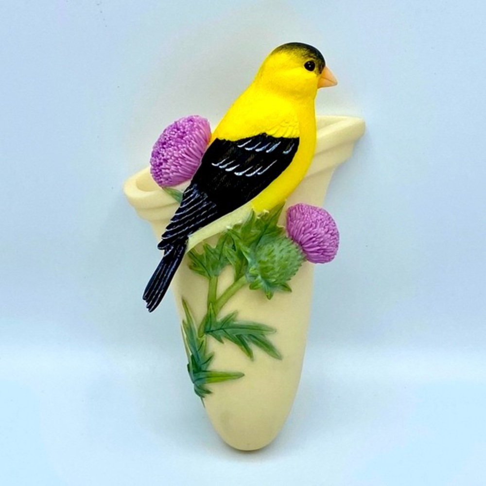 GOLD FINCH Wall Pocket Vase - Ibis & Orchid Air Plants Dried Flowers Succulents